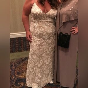 Ivory Wedding Gown | 18W Lace Pearls by David’s Bridal Wedding Dress